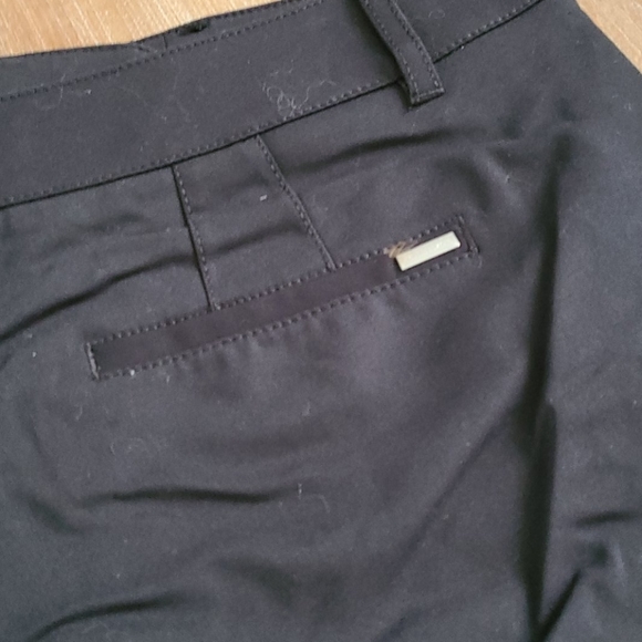 WHBM Black Midi Flat Front Shorts Size 6 - Picture 4 of 6